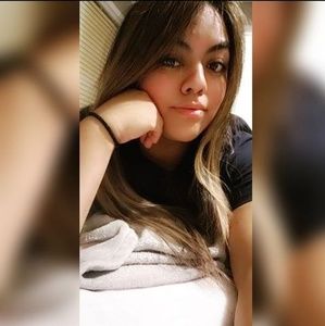 Meet your Posher, Anni